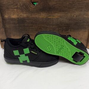 Heelys Minecraft Black and Green Sneakers